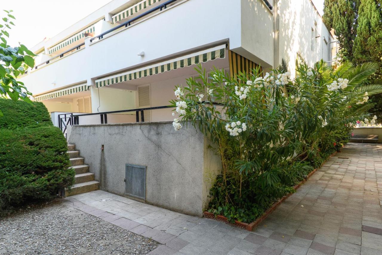 Rentalmar Family Felix Con Parking Incluido Salou Ngoại thất bức ảnh